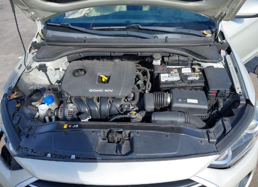 Photo 10 of 2017 Hyundai Elantra SE (VIN 5NPD84LF3HH123226)