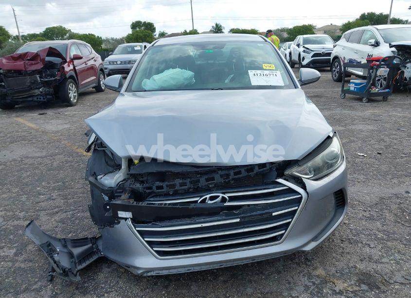 Photo 12 of 2017 Hyundai Elantra SE (VIN 5NPD84LF3HH131620)