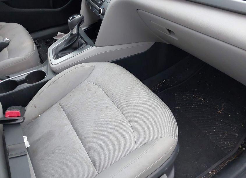 Photo 5 of 2017 Hyundai Elantra SE (VIN 5NPD84LF3HH138941)
