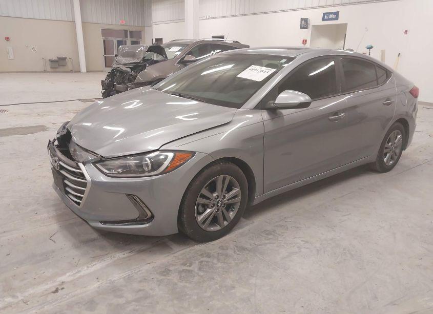 Photo 2 of 2017 Hyundai Elantra VALUE EDITION (VIN 5NPD84LF3HH154962)