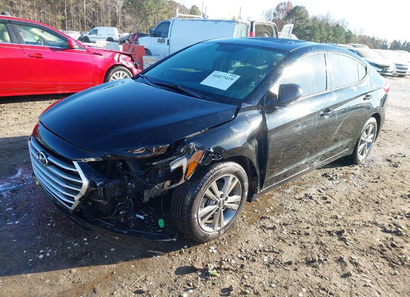 Photo 2 of 2017 Hyundai Elantra VALUE EDITION (VIN 5NPD84LF3HH156226)