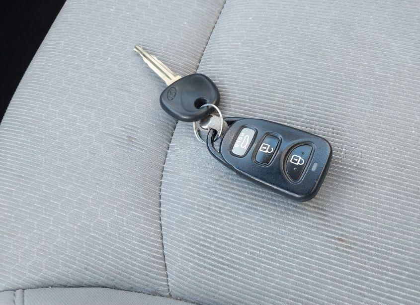 Photo 11 of 2017 Hyundai Elantra SE (VIN 5NPD84LF3HH159854)