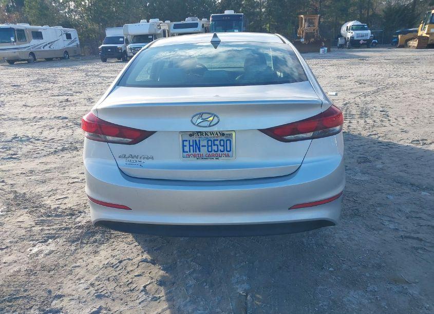 Photo 16 of 2017 Hyundai Elantra SE (VIN 5NPD84LF3HH159854)