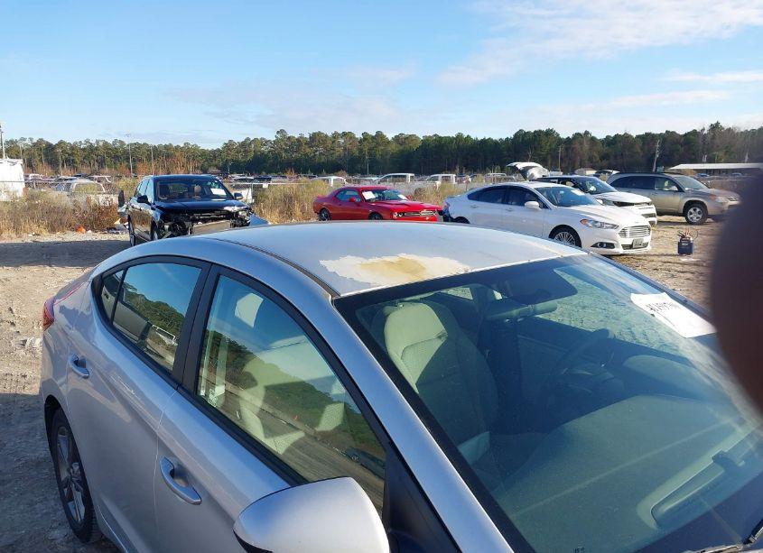 Photo 17 of 2017 Hyundai Elantra SE (VIN 5NPD84LF3HH159854)