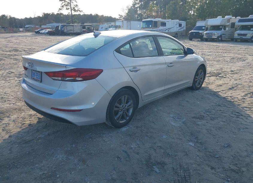 Photo 4 of 2017 Hyundai Elantra SE (VIN 5NPD84LF3HH159854)