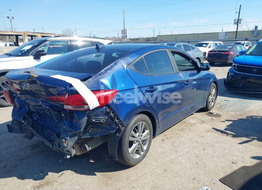 Photo 4 of 2017 Hyundai Elantra SE (VIN 5NPD84LF3HH181465)