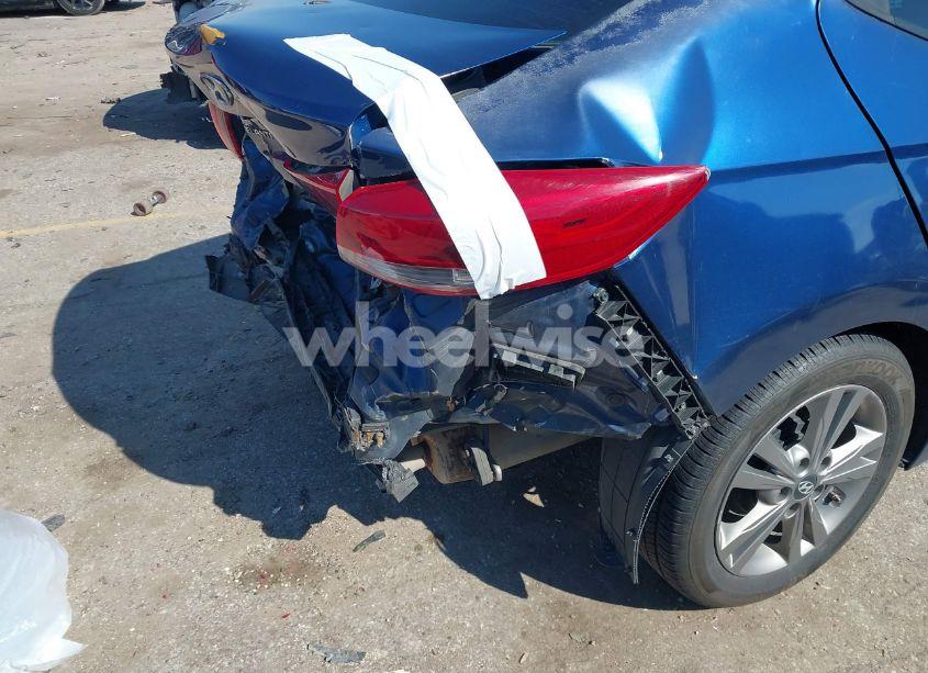 Photo 6 of 2017 Hyundai Elantra SE (VIN 5NPD84LF3HH181465)