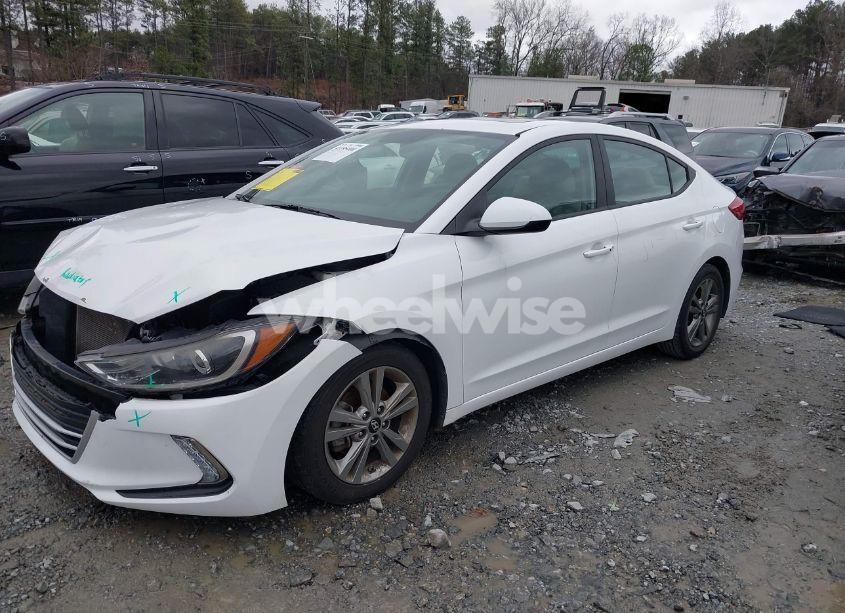 Photo 2 of 2017 Hyundai Elantra VALUE EDITION (VIN 5NPD84LF3HH185306)
