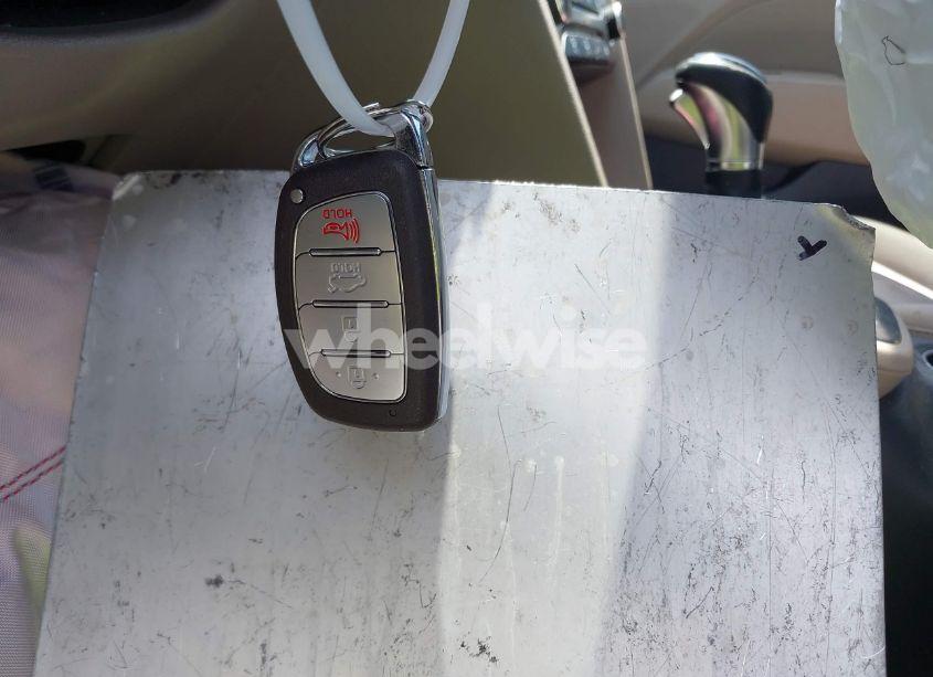 Photo 11 of 2017 Hyundai Elantra VALUE EDITION (VIN 5NPD84LF3HH191364)