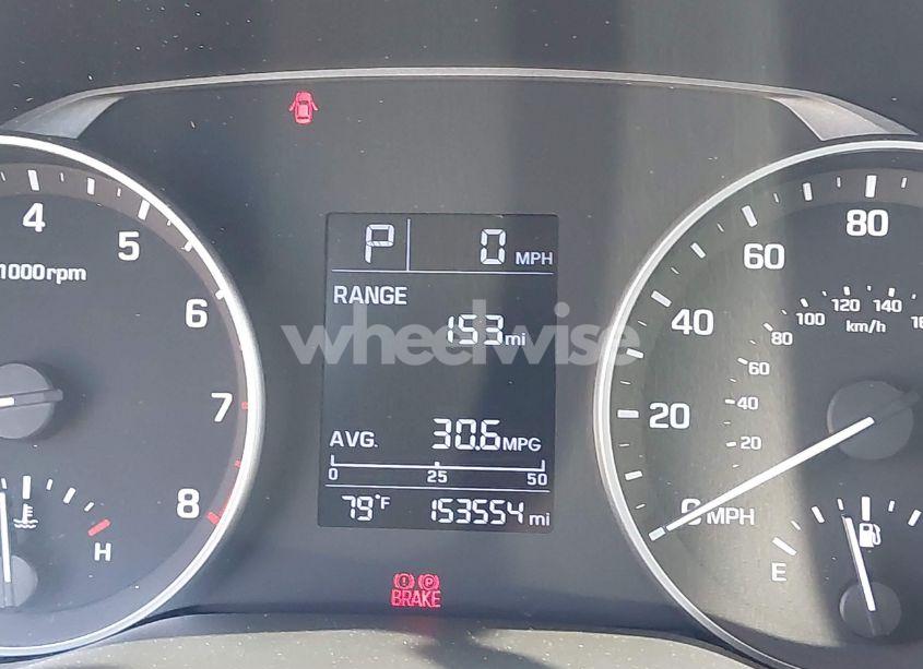 Photo 7 of 2017 Hyundai Elantra SE (VIN 5NPD84LF3HH194345)