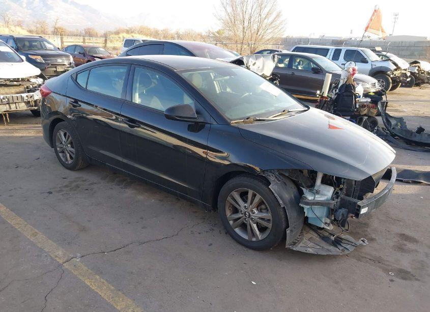 2018 Hyundai Elantra SEL (VIN 5NPD84LF3JH215118) main photo