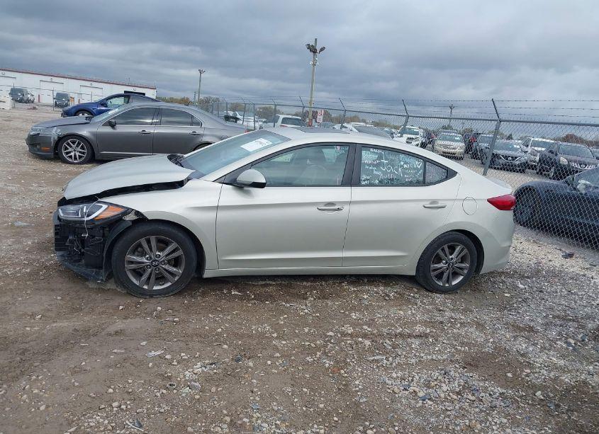 Photo 14 of 2018 Hyundai Elantra VALUE EDITION (VIN 5NPD84LF3JH222456)