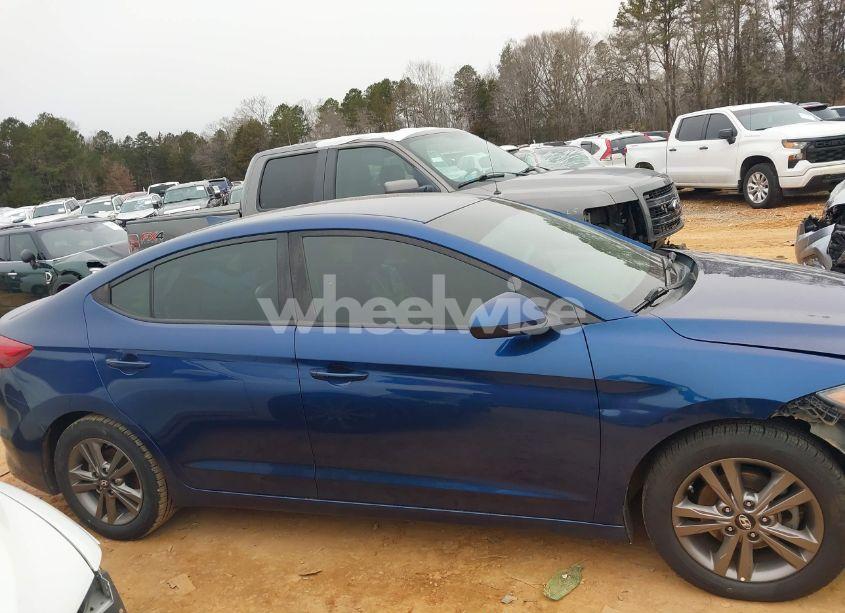 Photo 14 of 2018 Hyundai Elantra SEL (VIN 5NPD84LF3JH231934)