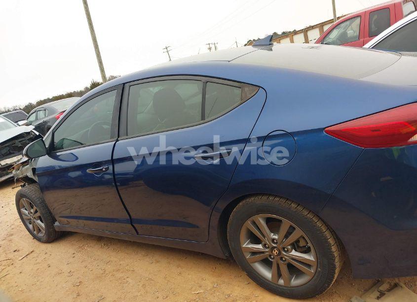 Photo 15 of 2018 Hyundai Elantra SEL (VIN 5NPD84LF3JH231934)