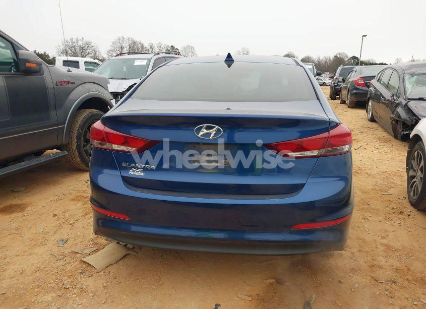 Photo 17 of 2018 Hyundai Elantra SEL (VIN 5NPD84LF3JH231934)