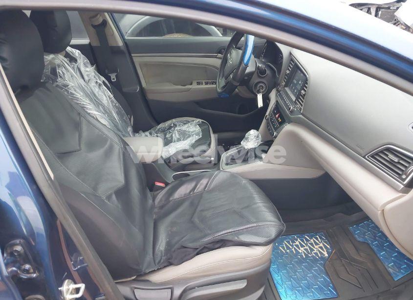 Photo 5 of 2018 Hyundai Elantra SEL (VIN 5NPD84LF3JH231934)