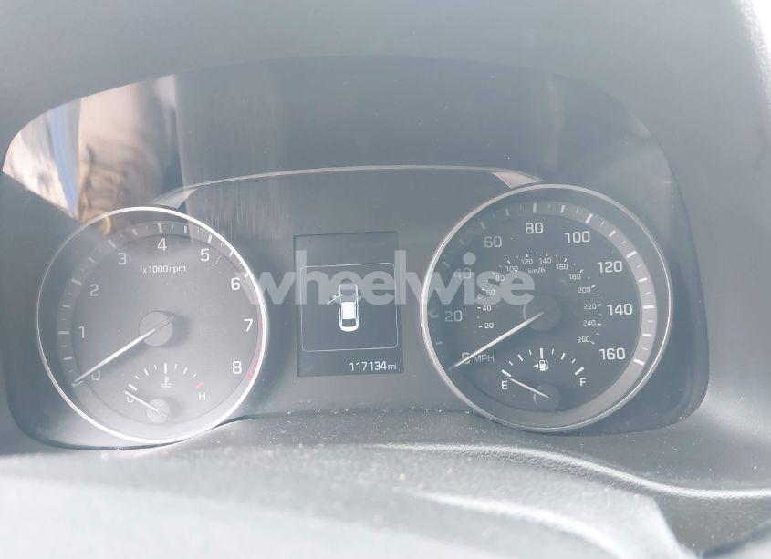 Photo 7 of 2018 Hyundai Elantra SEL (VIN 5NPD84LF3JH234591)