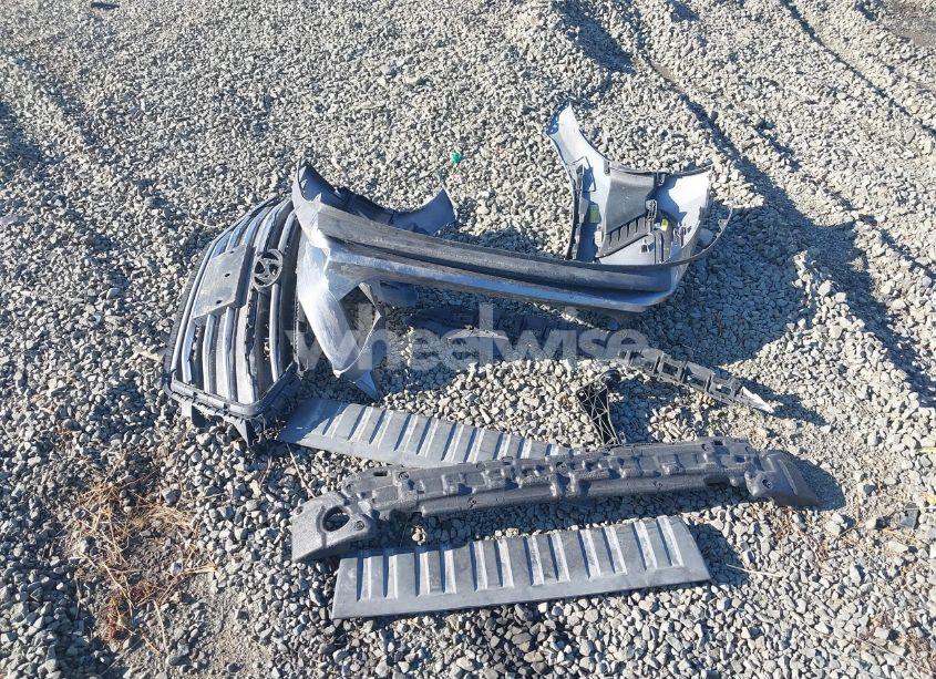 Photo 12 of 2018 Hyundai Elantra SEL (VIN 5NPD84LF3JH248958)