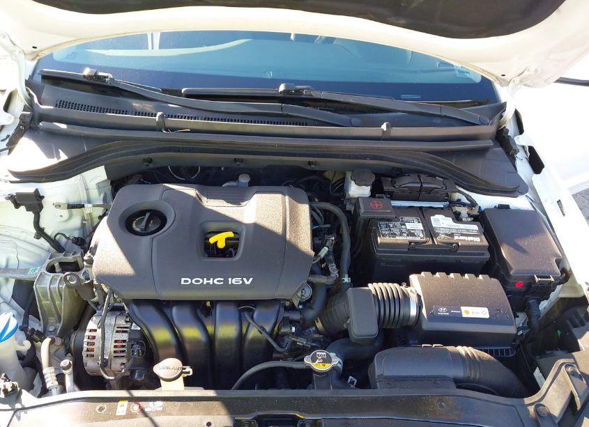 Photo 10 of 2018 Hyundai Elantra SEL (VIN 5NPD84LF3JH250726)