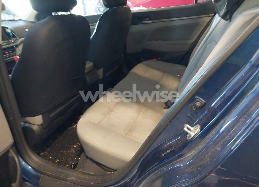 Photo 8 of 2018 Hyundai Elantra SEL (VIN 5NPD84LF3JH256154)