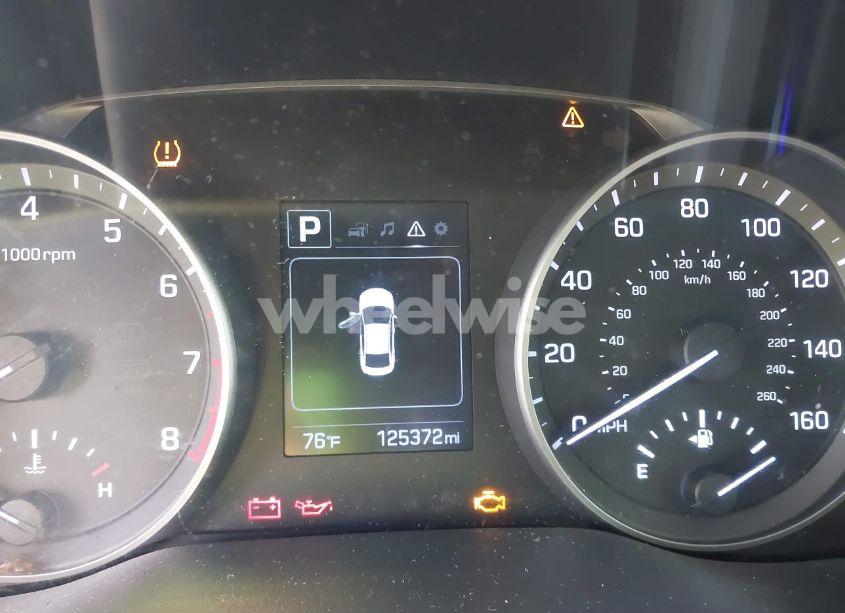 Photo 7 of 2018 Hyundai Elantra SEL (VIN 5NPD84LF3JH259930)