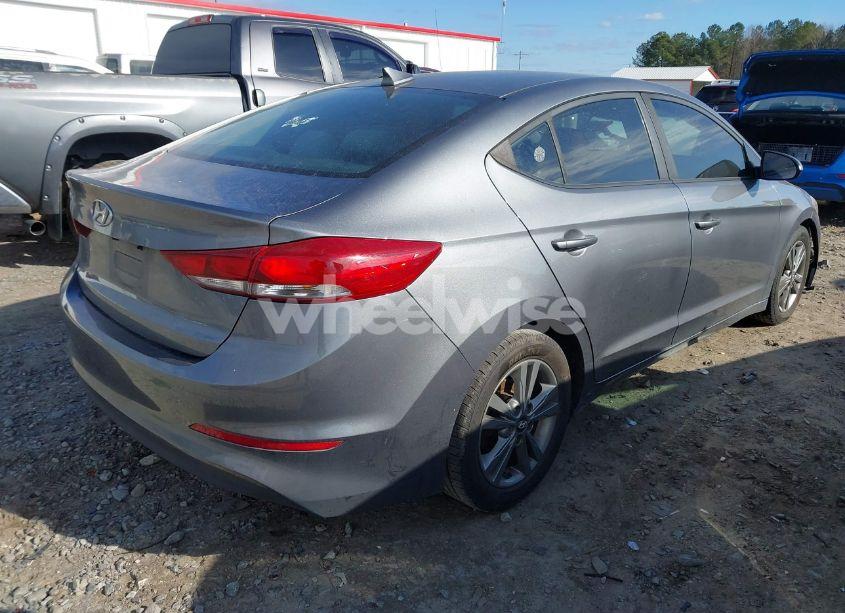 Photo 4 of 2018 Hyundai Elantra SEL (VIN 5NPD84LF3JH264741)