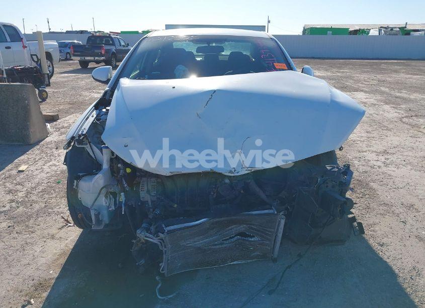 Photo 6 of 2018 Hyundai Elantra SEL (VIN 5NPD84LF3JH271091)