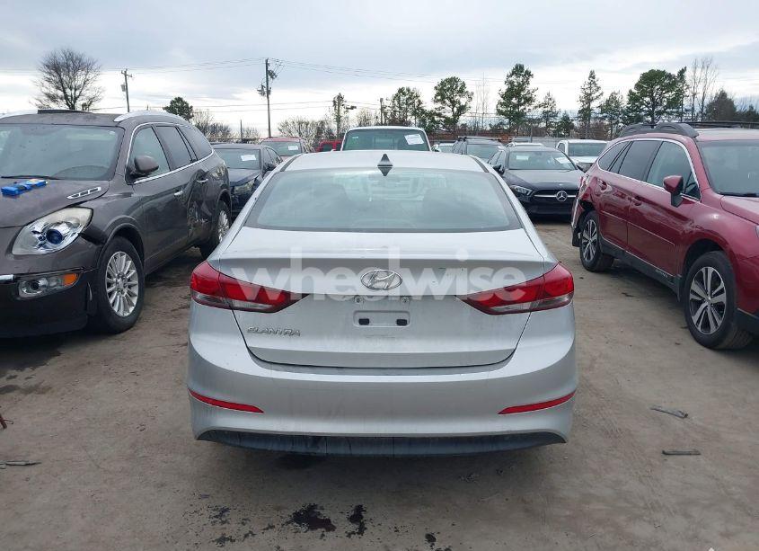 Photo 15 of 2018 Hyundai Elantra SEL (VIN 5NPD84LF3JH292815)