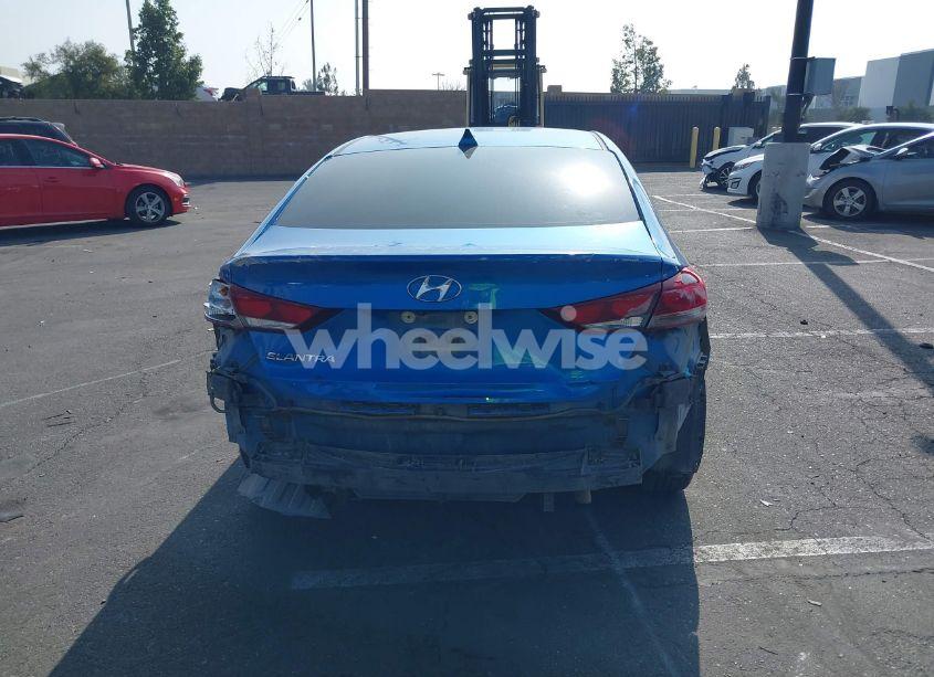 Photo 17 of 2018 Hyundai Elantra SEL (VIN 5NPD84LF3JH295066)