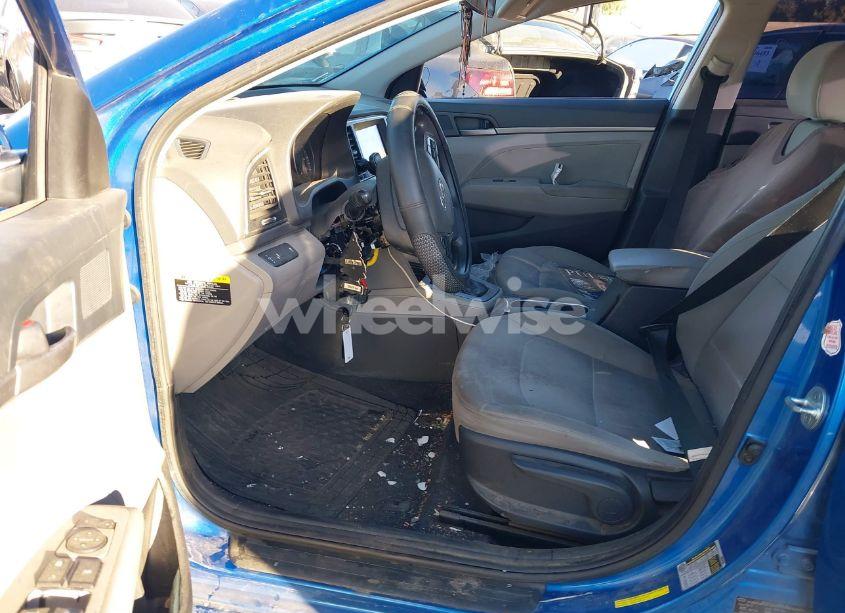 Photo 5 of 2018 Hyundai Elantra SEL (VIN 5NPD84LF3JH295066)