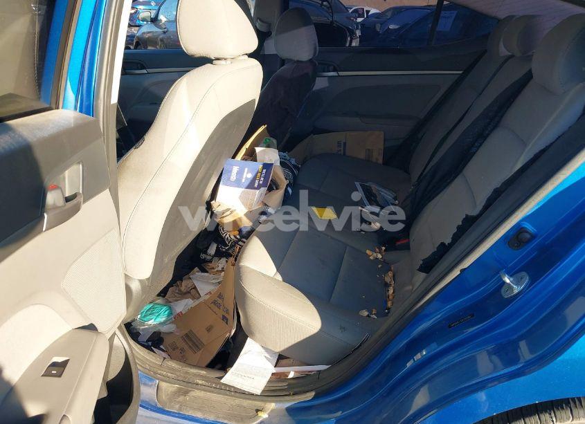 Photo 8 of 2018 Hyundai Elantra SEL (VIN 5NPD84LF3JH295066)