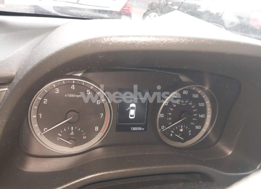 Photo 15 of 2018 Hyundai Elantra SEL (VIN 5NPD84LF3JH302291)