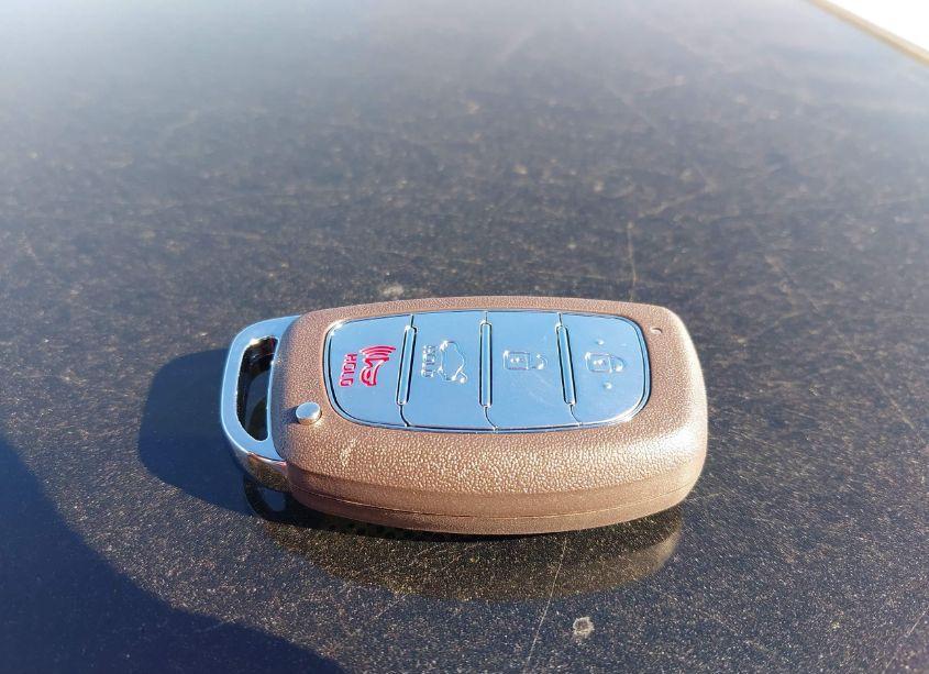 Photo 11 of 2018 Hyundai Elantra SEL (VIN 5NPD84LF3JH308382)