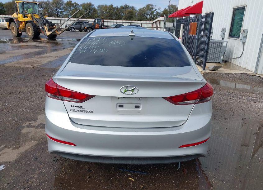 Photo 16 of 2018 Hyundai Elantra SEL (VIN 5NPD84LF3JH308382)