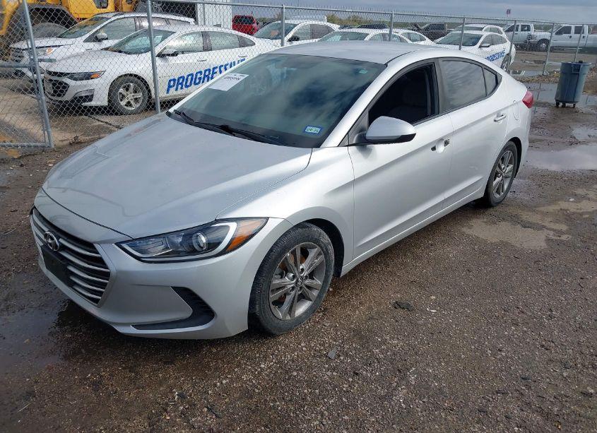 Photo 2 of 2018 Hyundai Elantra SEL (VIN 5NPD84LF3JH308382)