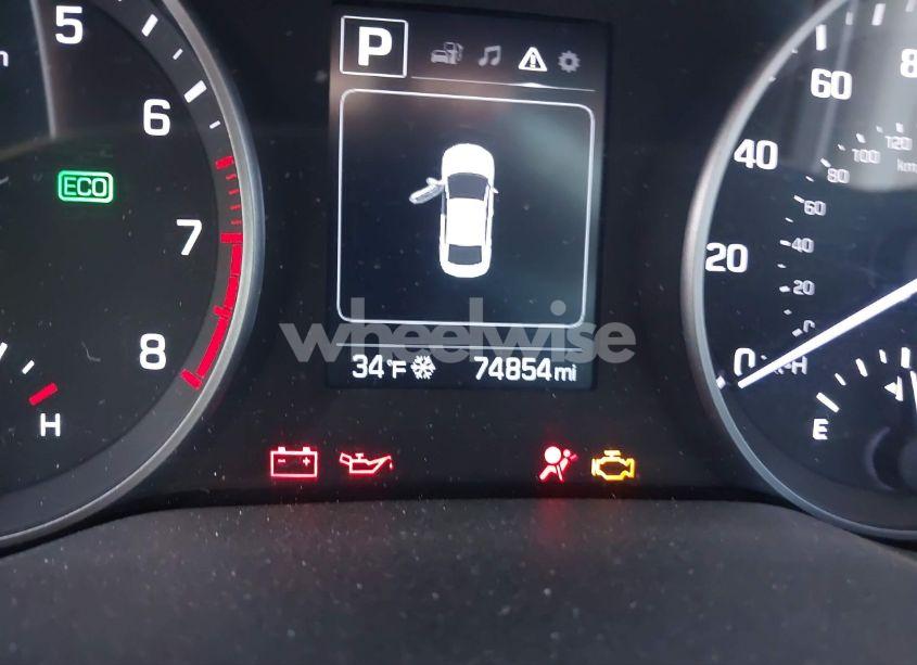 Photo 16 of 2018 Hyundai Elantra SEL (VIN 5NPD84LF3JH311136)
