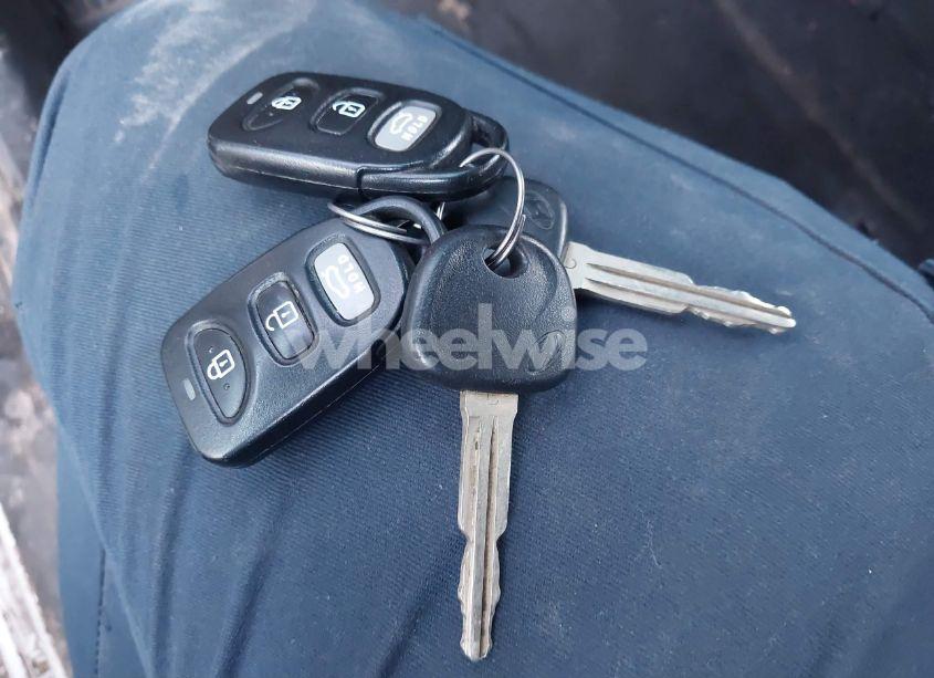 Photo 11 of 2018 Hyundai Elantra SEL (VIN 5NPD84LF3JH314991)