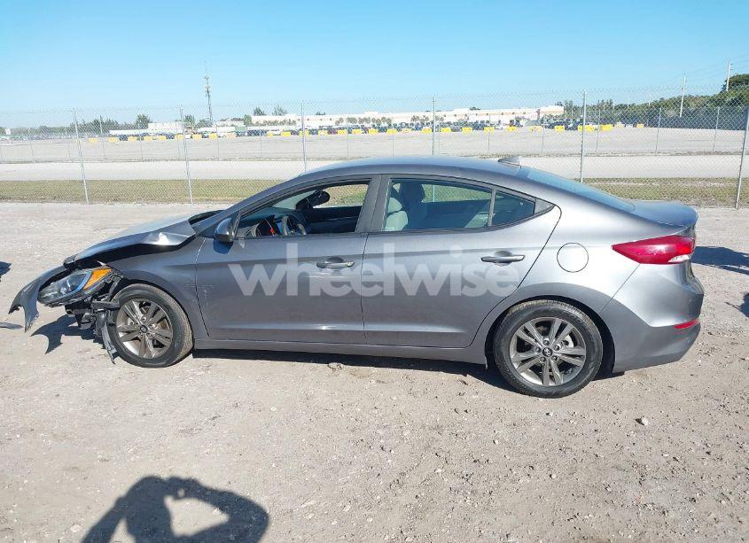 Photo 14 of 2018 Hyundai Elantra SEL (VIN 5NPD84LF3JH336263)