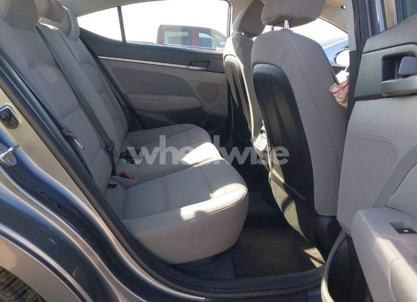 Photo 8 of 2018 Hyundai Elantra SEL (VIN 5NPD84LF3JH336263)