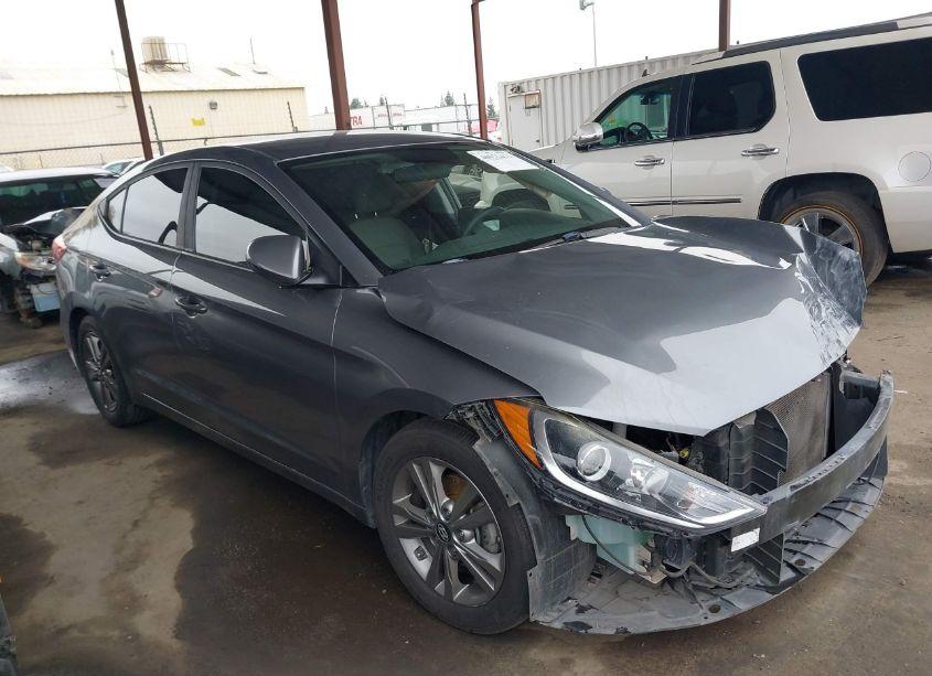 Photo 13 of 2018 Hyundai Elantra SEL (VIN 5NPD84LF3JH339177)