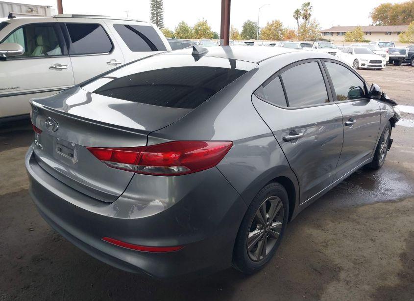 Photo 4 of 2018 Hyundai Elantra SEL (VIN 5NPD84LF3JH339177)