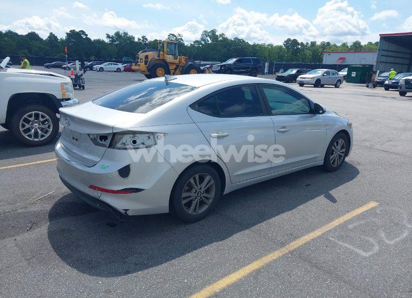 Photo 4 of 2018 Hyundai Elantra SEL (VIN 5NPD84LF3JH366587)