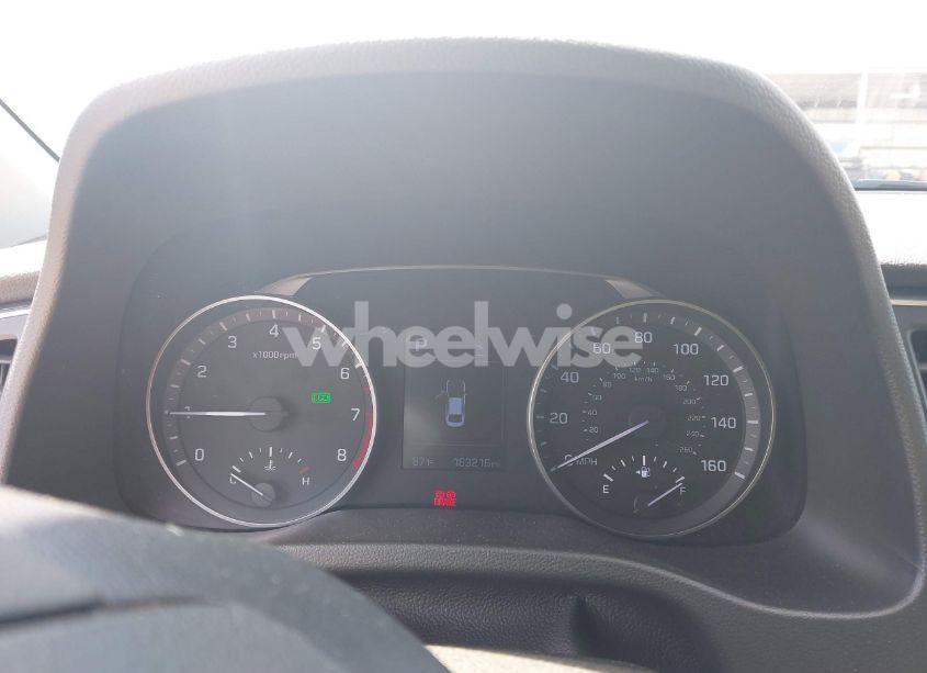 Photo 7 of 2018 Hyundai Elantra SEL (VIN 5NPD84LF3JH366587)