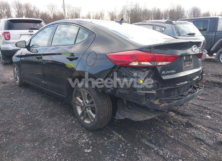 Photo 3 of 2018 Hyundai Elantra SEL (VIN 5NPD84LF3JH373345)