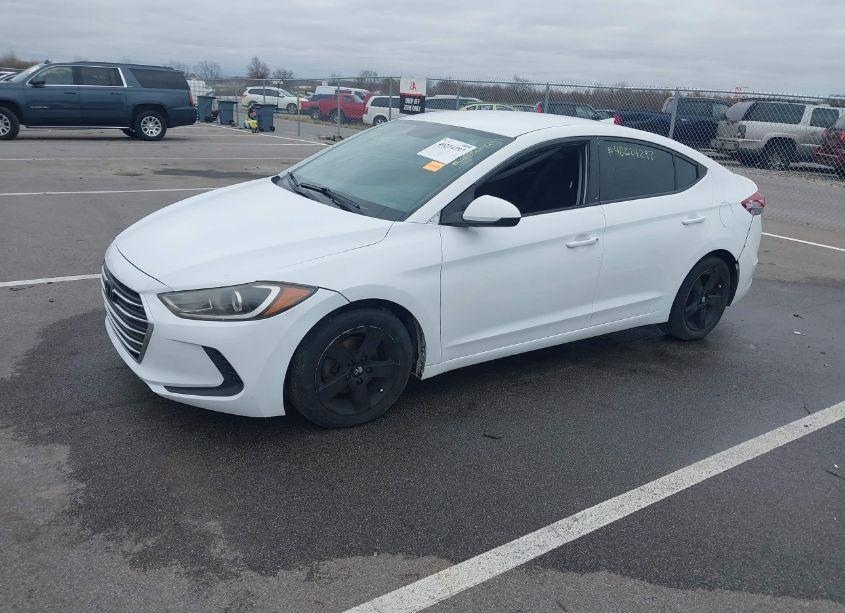 Photo 2 of 2018 Hyundai Elantra SEL (VIN 5NPD84LF3JH387522)