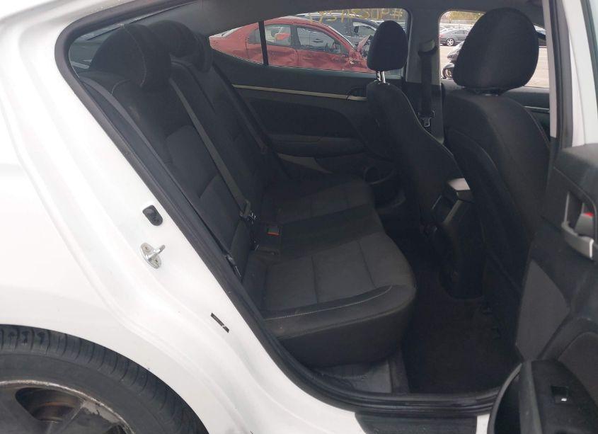 Photo 8 of 2018 Hyundai Elantra SEL (VIN 5NPD84LF3JH387522)