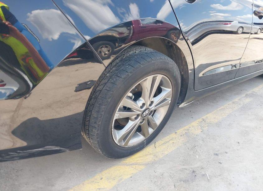 Photo 17 of 2018 Hyundai Elantra VALUE EDITION (VIN 5NPD84LF3JH394356)