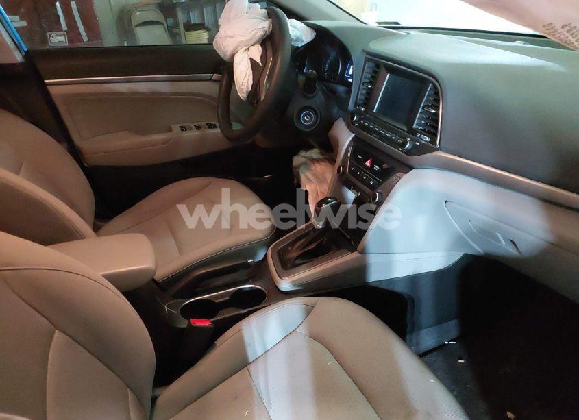Photo 5 of 2018 Hyundai Elantra SEL (VIN 5NPD84LF3JH394910)