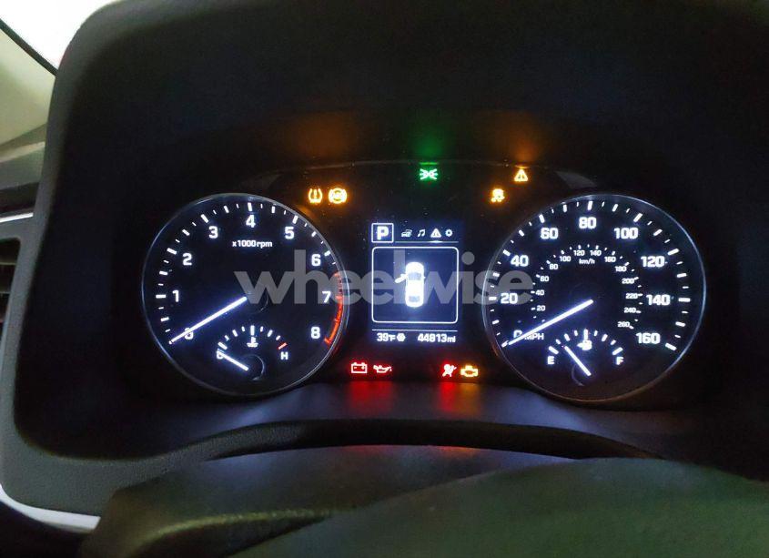 Photo 7 of 2018 Hyundai Elantra SEL (VIN 5NPD84LF3JH394910)