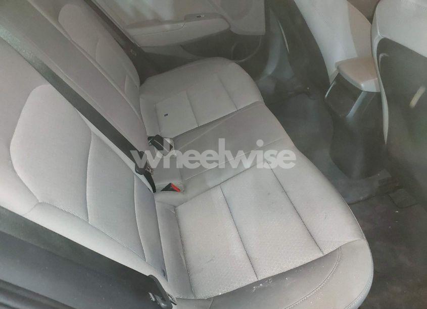 Photo 8 of 2018 Hyundai Elantra SEL (VIN 5NPD84LF3JH394910)